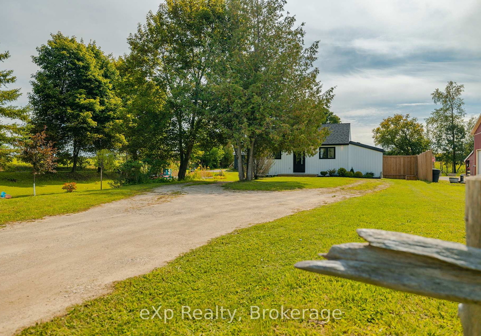 401250-grey-4-road-west-grey-ontario-x12665042