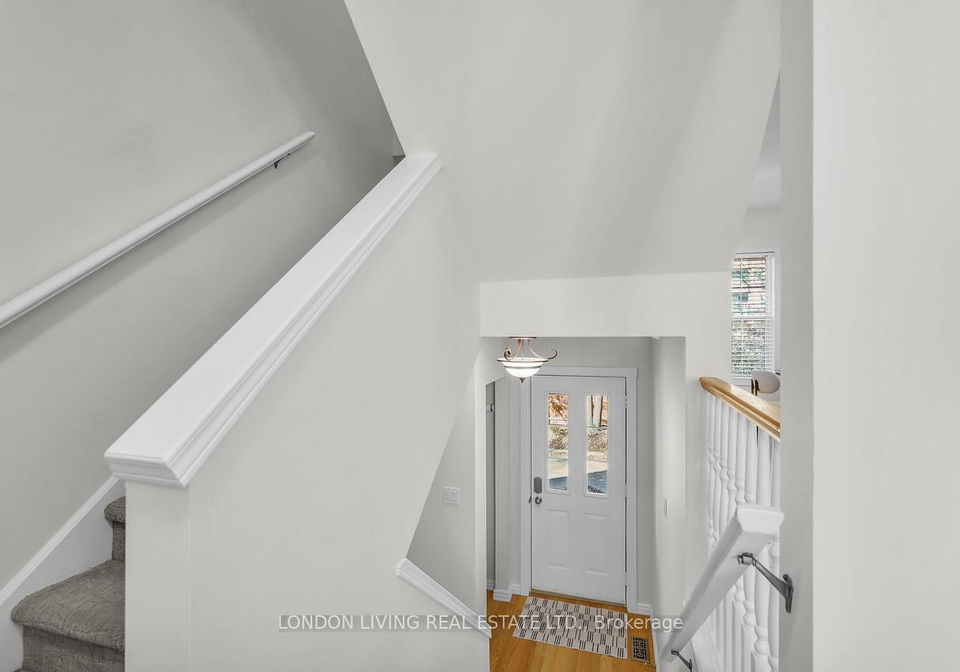 30-grand-avenue-london-south-ontario-x12665628