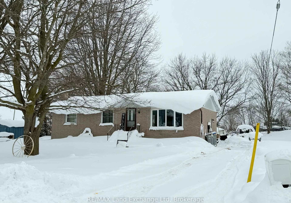 86731-fischer-line-morris-turnberry-ontario-x12665880