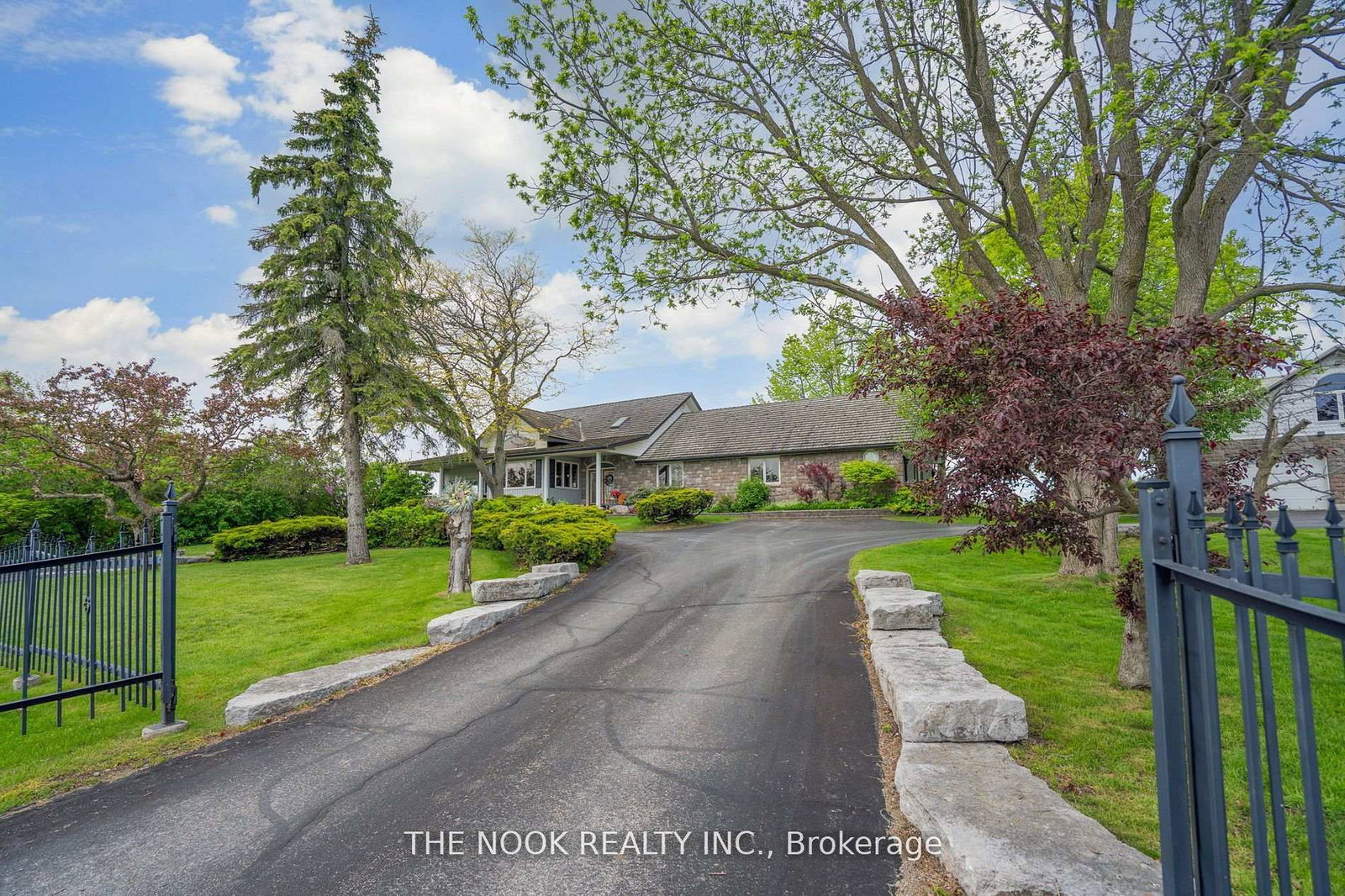 593-pigeon-creek-road-kawartha-lakes-ontario-x12665988