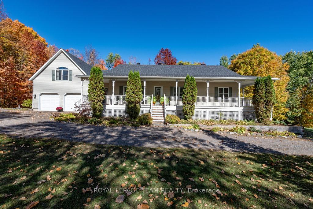698-barryvale-road-greater-madawaska-ontario-x12666028