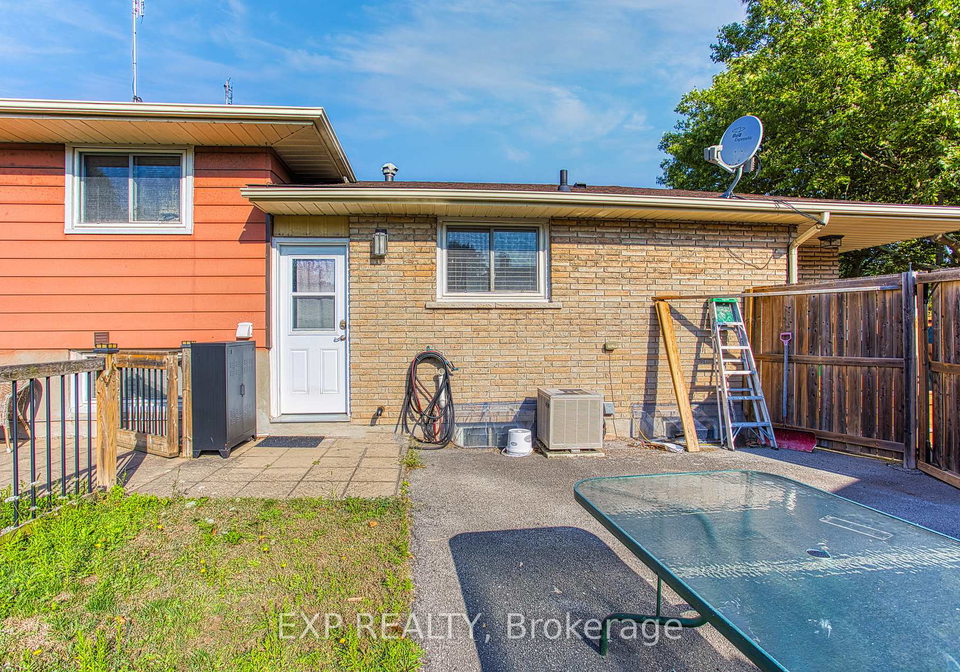 4453-meadowvale-drive-niagara-falls-ontario-x12666270