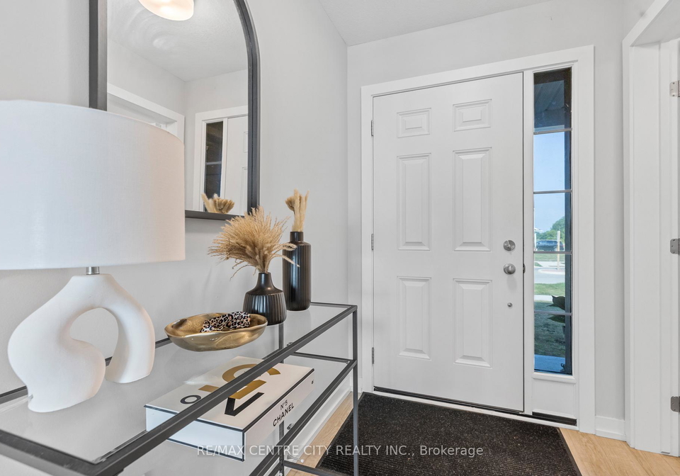 93-benjamin-parkway-st-thomas-ontario-x12666326
