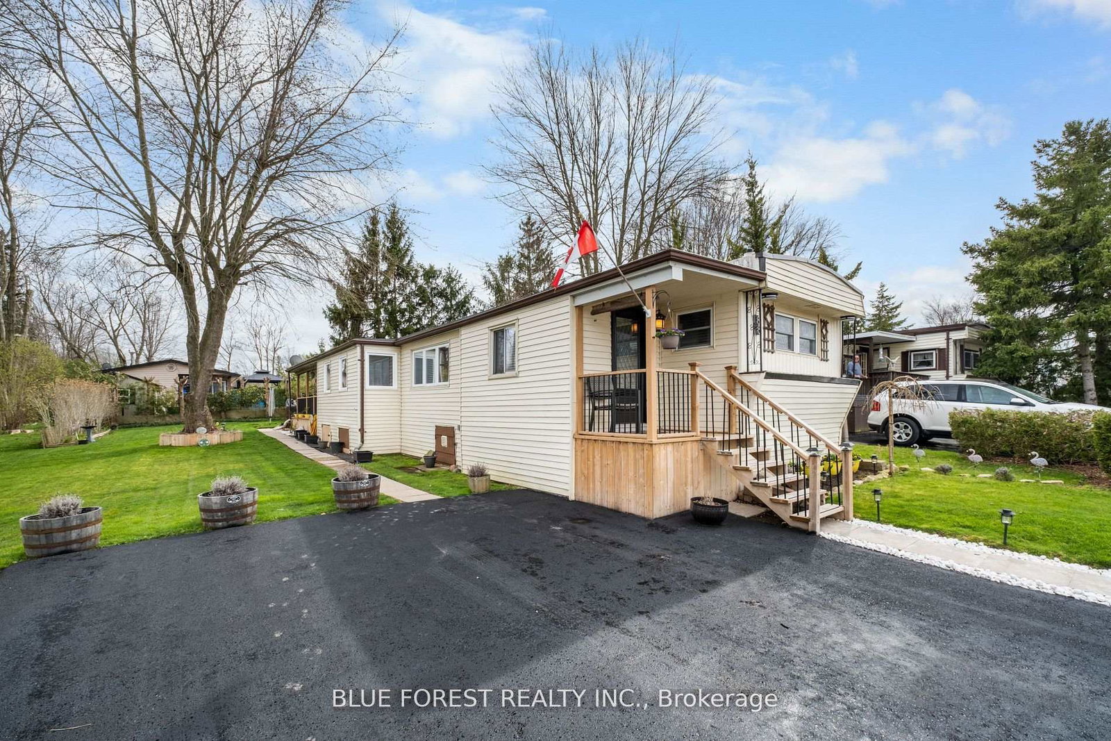 3100-dorchester-road-thames-centre-ontario-x12668320