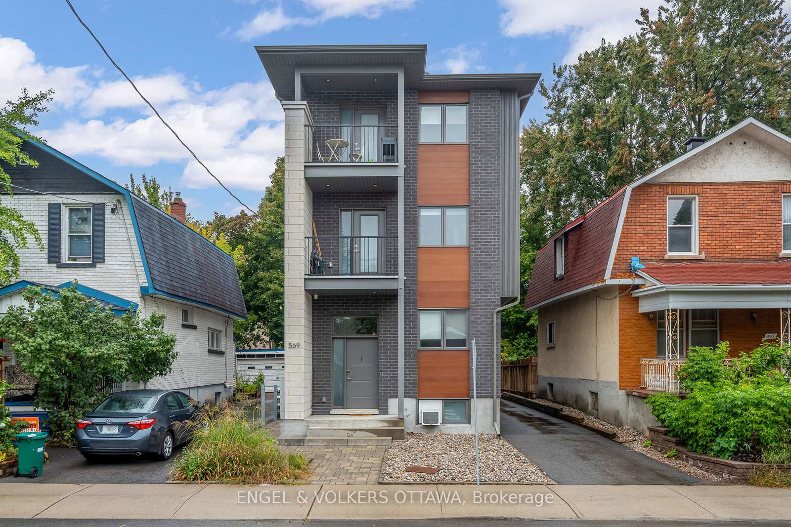 569-mcleod-street-ottawa-ontario-x12668748