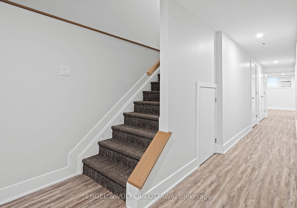 569-mcleod-street-ottawa-ontario-x12668748