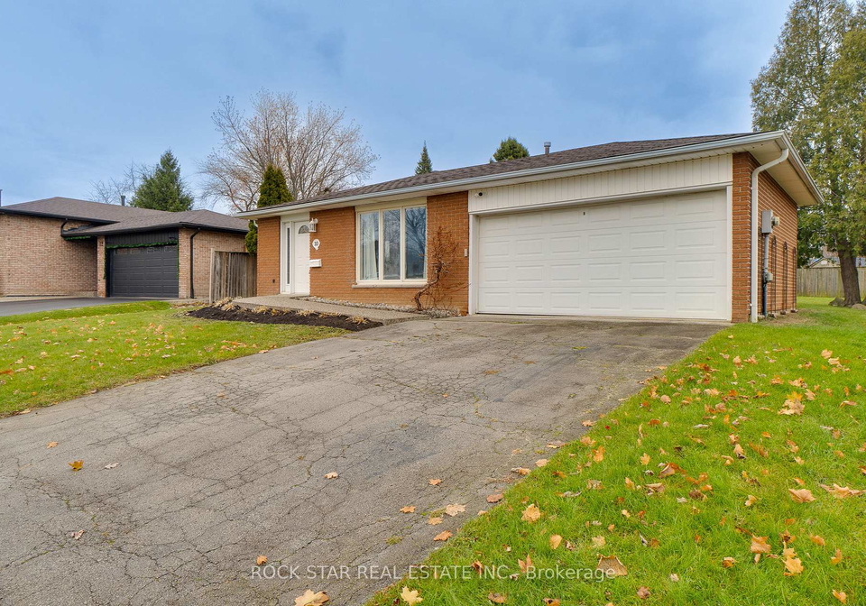 10-ashdale-court-hamilton-ontario-x12668808