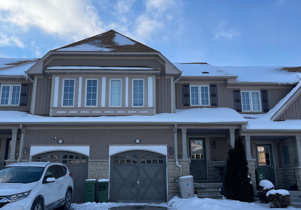 27-newport-crescent-hamilton-ontario-x12669158