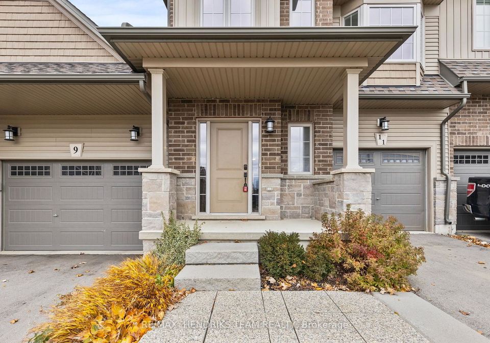 11-dennis-drive-west-lincoln-ontario-x12669338
