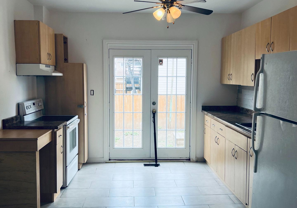 37-francis-street-hamilton-ontario-x12669476