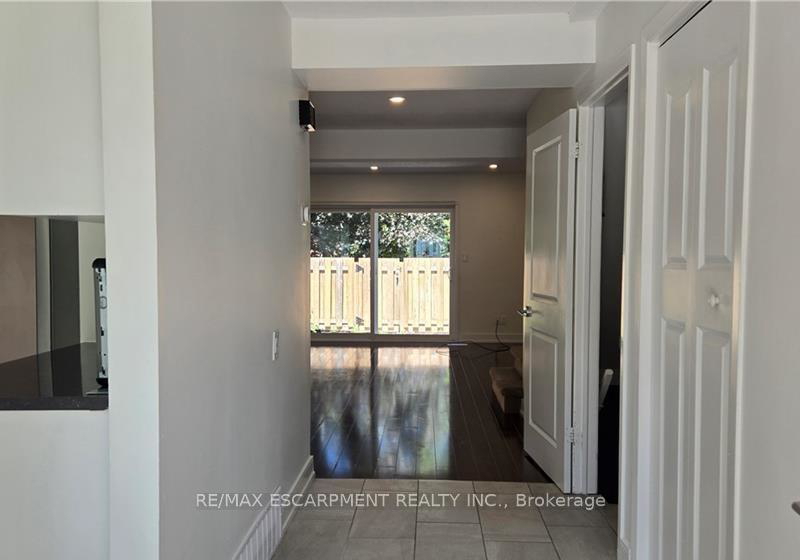 77-linwell-road-st-catharines-ontario-x12669486