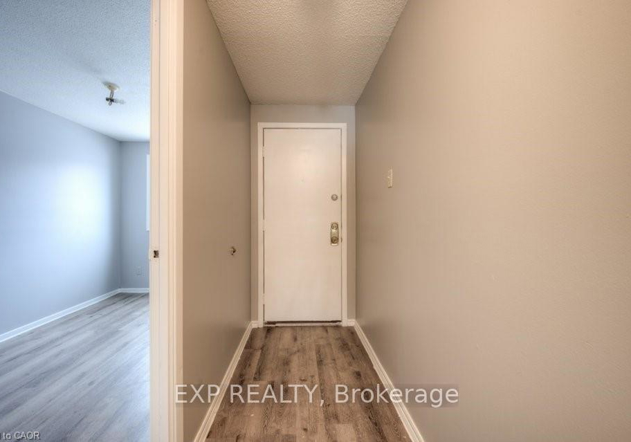 1200-courtland-avenue-kitchener-ontario-x12669754