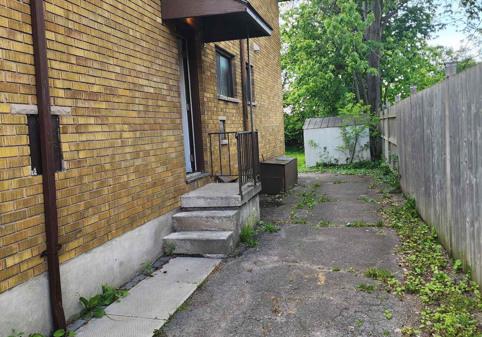 433-second-street-london-east-ontario-x12670666