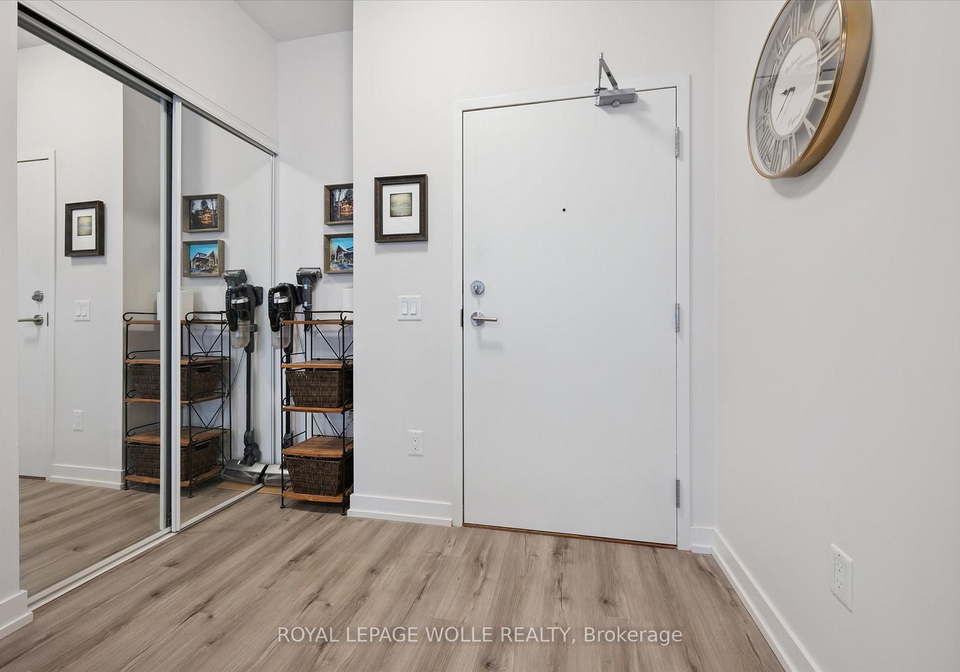 247-northfield-street-waterloo-ontario-x12670684