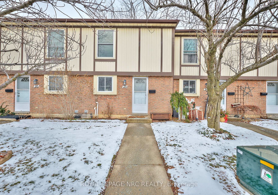 linfield-drive-st-catharines-ontario-x12670860