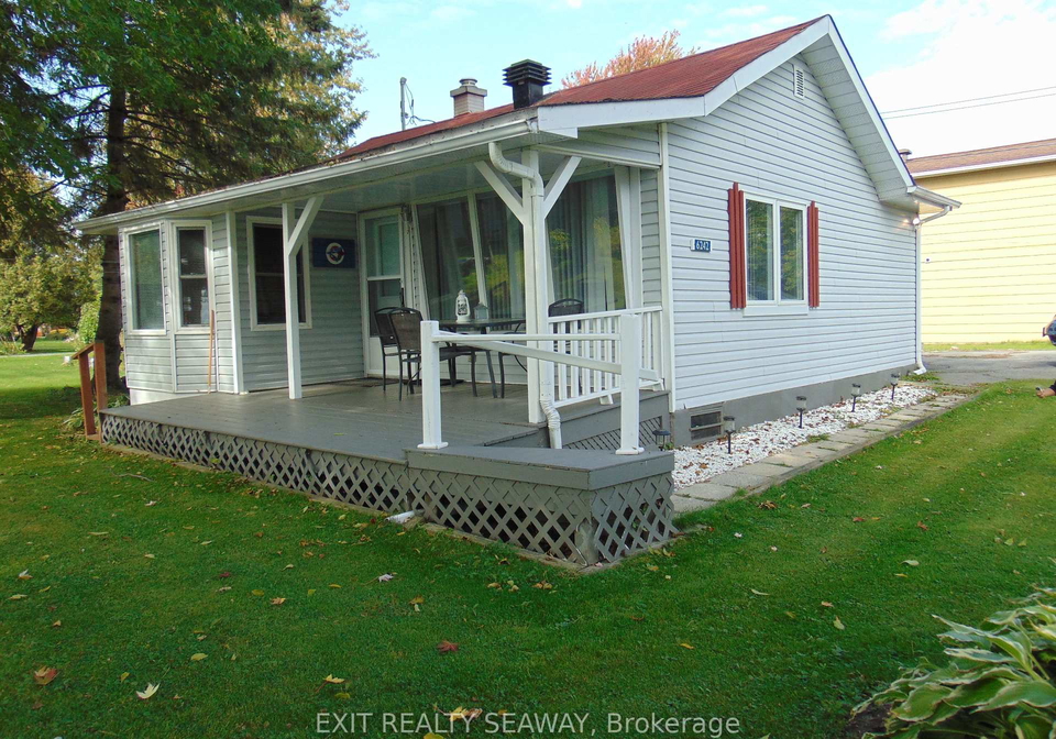 6242-maple-avenue-south-glengarry-ontario-x12670950