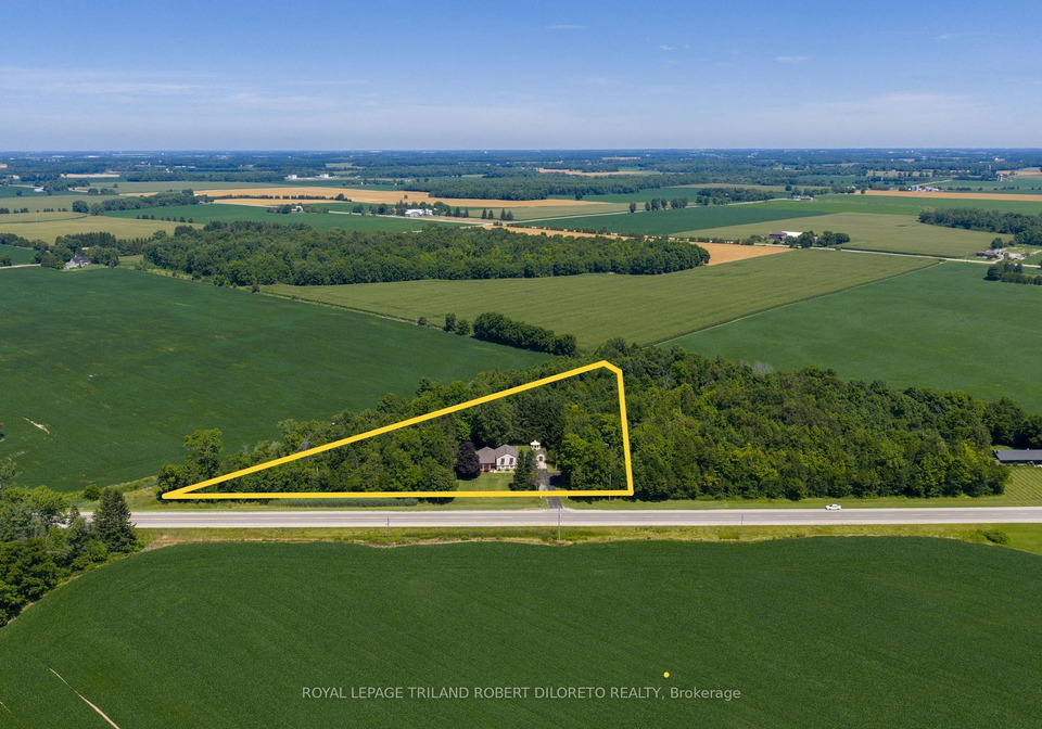 6186-egremont-drive-middlesex-centre-ontario-x12671586