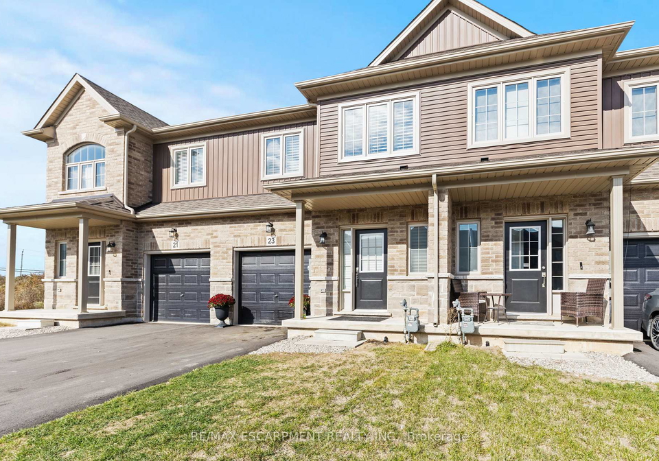 23-zoe-lane-hamilton-ontario-x12671656