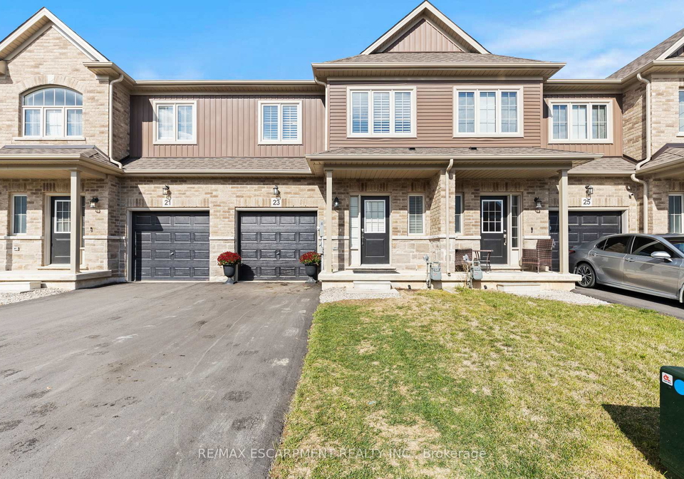 23-zoe-lane-hamilton-ontario-x12671656