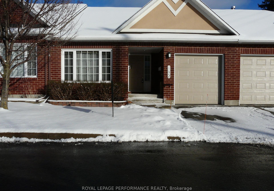 1172-foxborough-private-beacon-hill-north-south-and-area-ottawa-ontario-x12671856