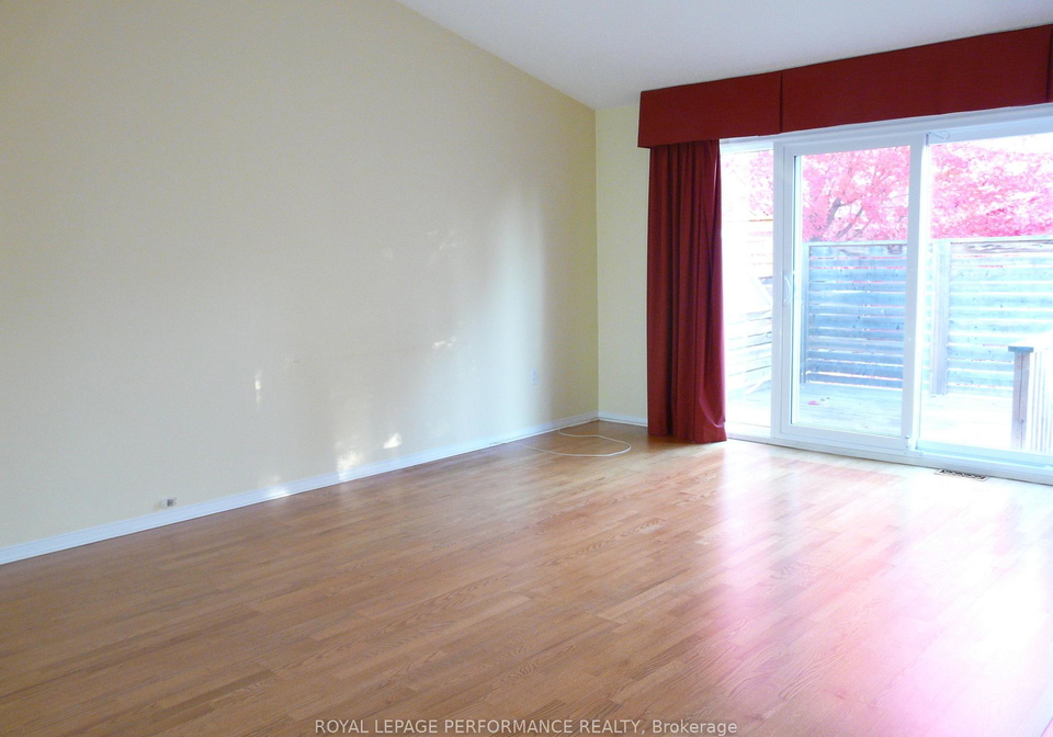 1172-foxborough-private-beacon-hill-north-south-and-area-ottawa-ontario-x12671856