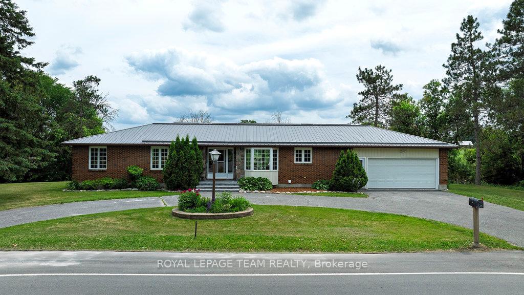 517-donald-b-munro-drive-ottawa-ontario-x12672098