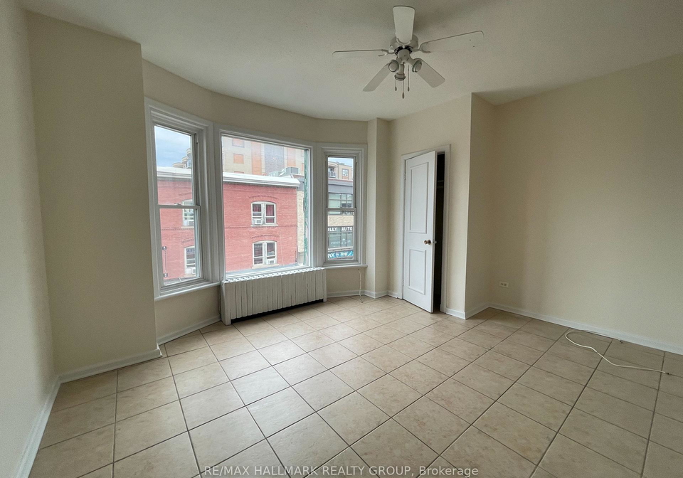 120-murray-street-lower-town-sandy-hill-ottawa-ontario-x12672290