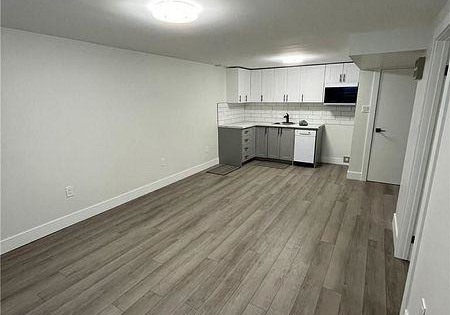 1-sutton-place-london-north-ontario-x12672302