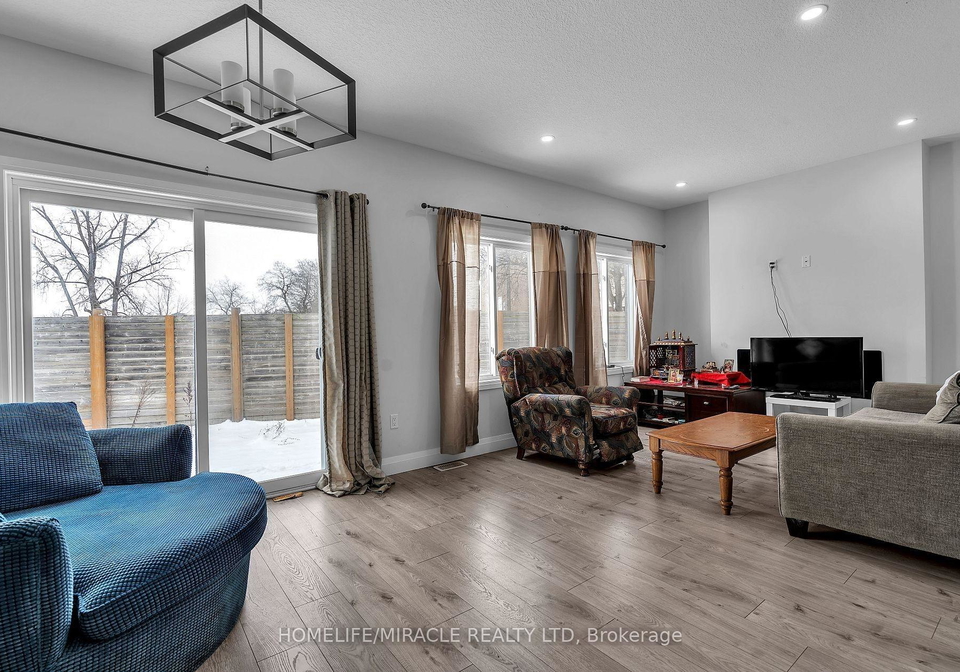 121-marconi-court-london-east-ontario-x12672554