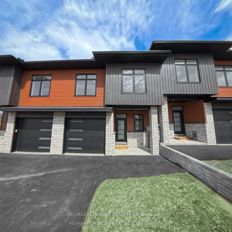 11-northbrook-street-petawawa-ontario-x12672692