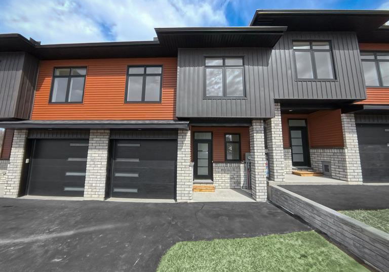 11-northbrook-street-petawawa-ontario-x12672692