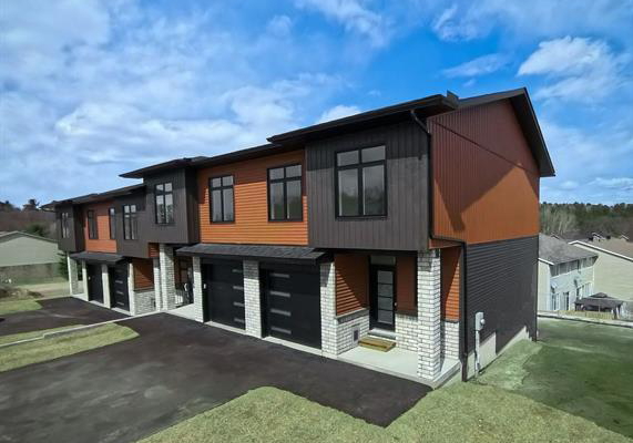 11-northbrook-street-petawawa-ontario-x12672692