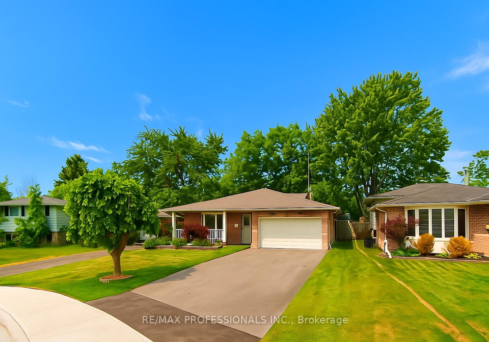 100-larchwood-circle-welland-ontario-x12672720
