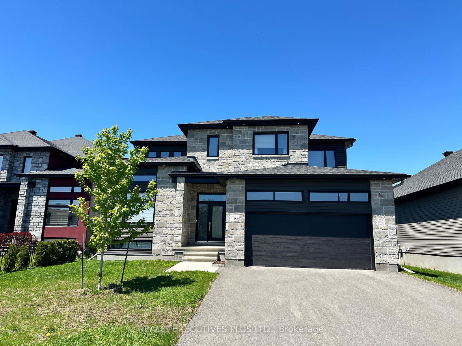 1082-docteur-corbeil-boulevard-clarence-rockland-ontario-x12673010