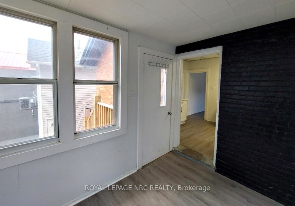130-main-street-e-port-colborne-ontario-x12673414