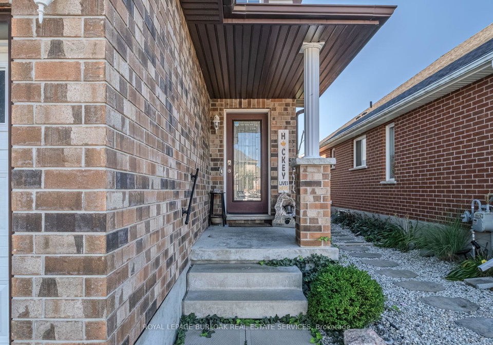 1384-caen-avenue-woodstock-ontario-x12673622