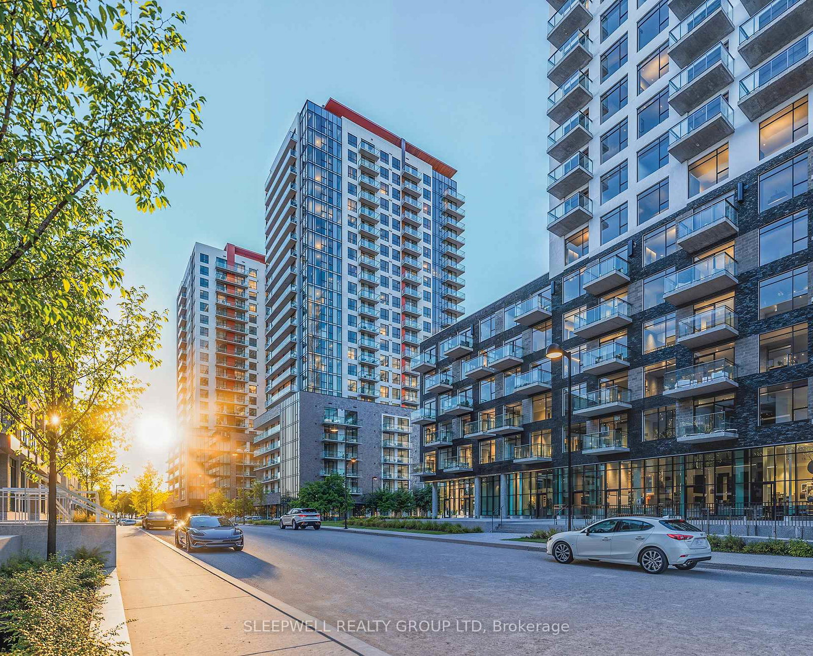 1360-carling-avenue-carlington-central-park-ottawa-ontario-x12673736