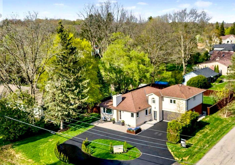 347-mapledene-drive-hamilton-ontario-x12673762