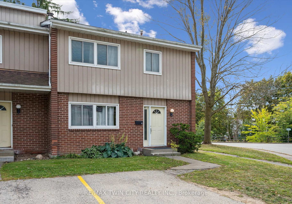 121-university-avenue-e-waterloo-ontario-x12674104