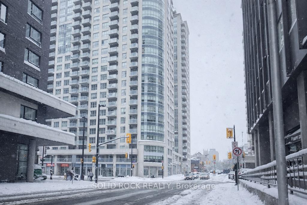 242-rideau-street-lower-town-sandy-hill-ottawa-ontario-x12674158