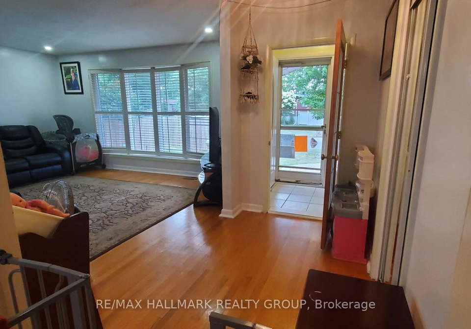 658-dan-avenue-ottawa-ontario-x12674194