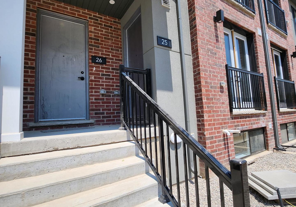 99-roger-street-n-waterloo-ontario-x12674666