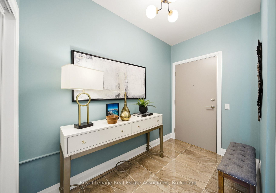 16-concord-place-grimsby-ontario-x12674918