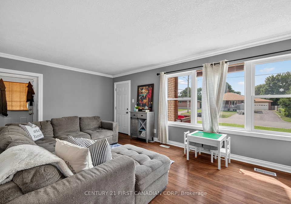 204-burnside-drive-london-east-ontario-x12675200
