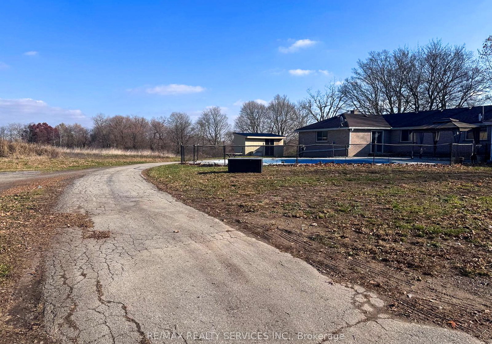 375-blue-lake-road-brant-ontario-x12675250