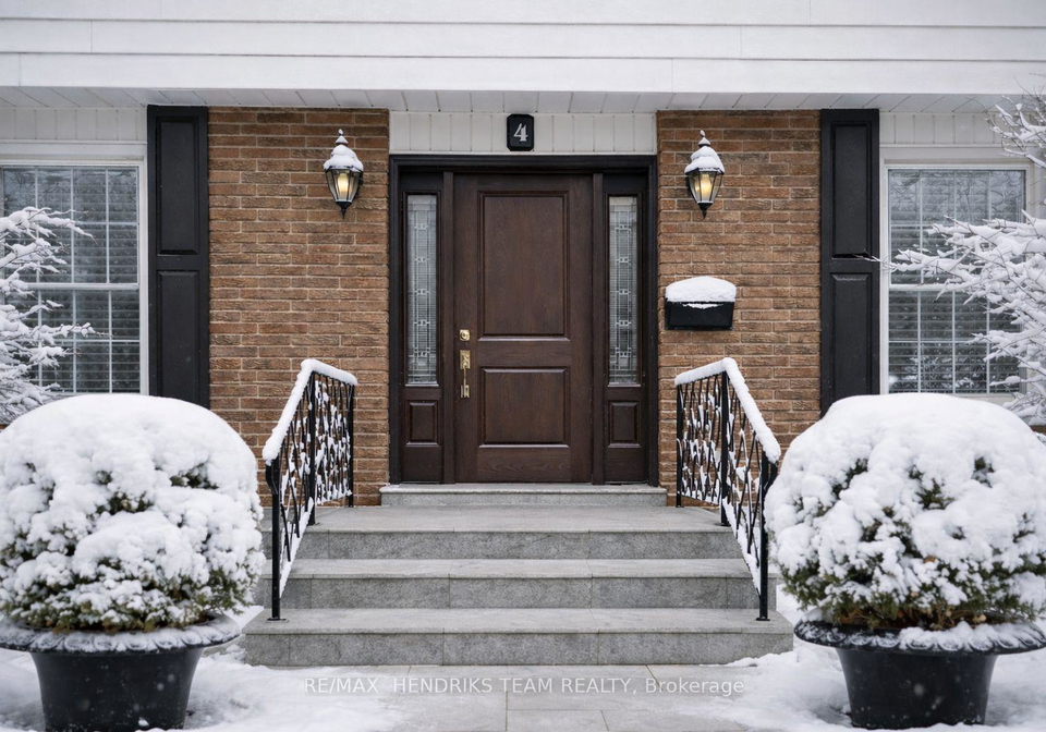 4-upper-canada-drive-st-catharines-ontario-x12675910