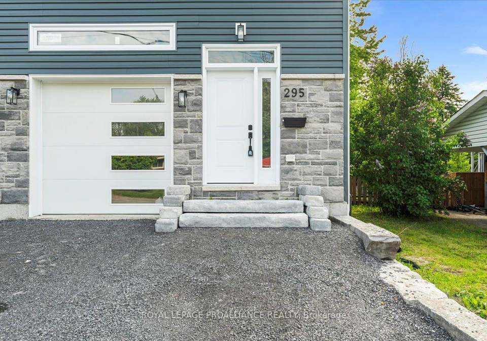 295-church-street-greater-napanee-ontario-x12676384