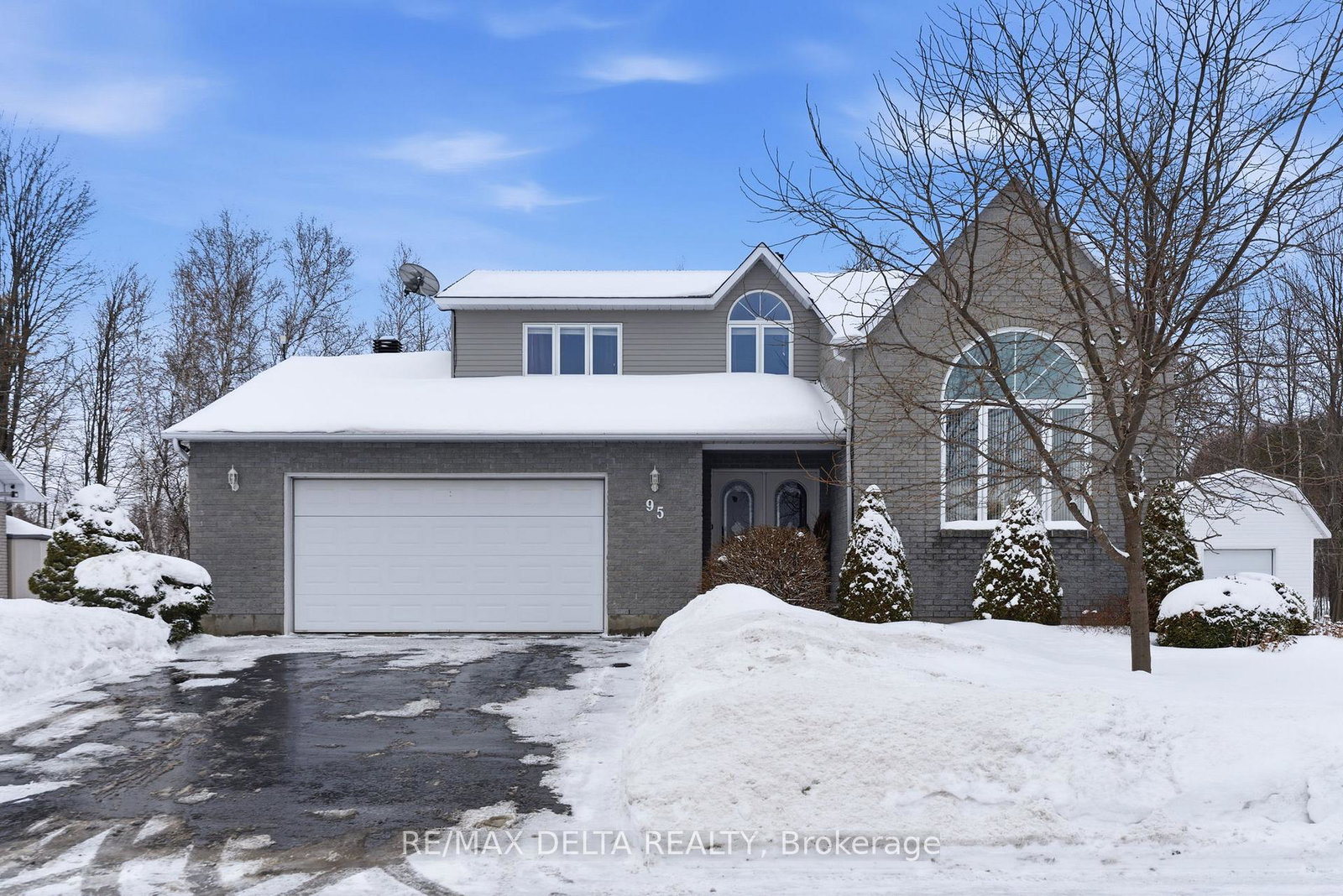 95-lalande-crescent-alfred-and-plantagenet-ontario-x12677082