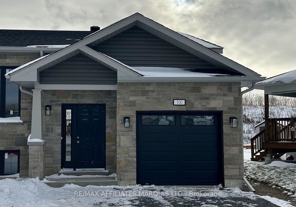 100-woodland-drive-cornwall-ontario-x12677348