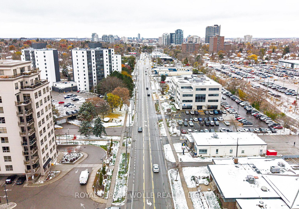 539-belmont-avenue-w-kitchener-ontario-x12677680